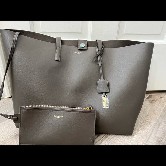 Yves Saint Laurent Handbags - FINAL HOURS! MAKE OFFR! $300+off! NWT YSL E/W Tote Dustbag, Auth. Cards, Pouch!